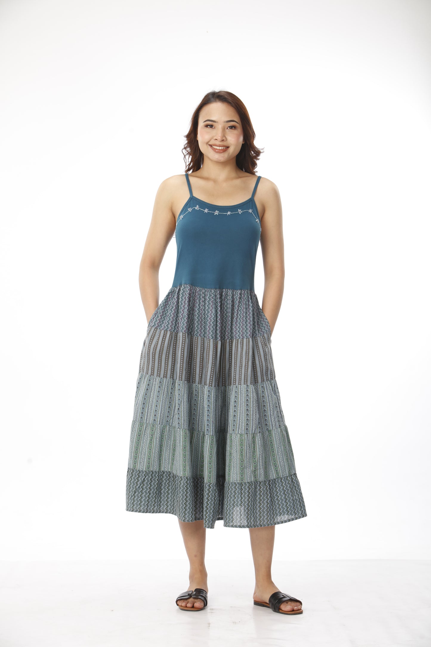 Cotton Patchwork Dress With Hand Embroidery With Pockets